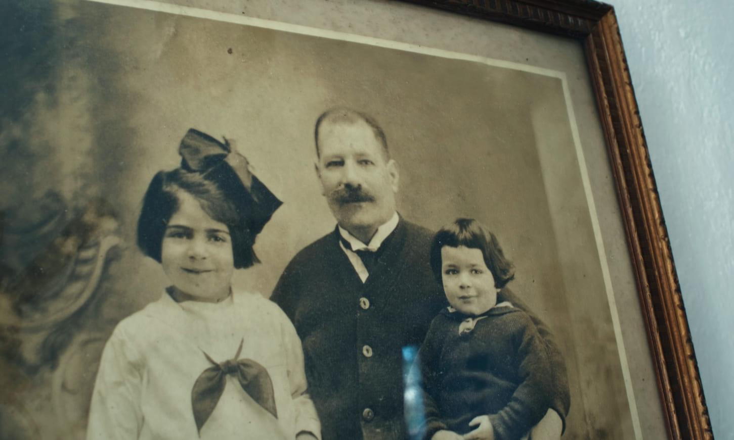 Kalgoorlie between the Wars: a mine of racism?  Dr. John Yiannakis. 
