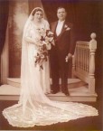 Jim and Penelope Castrisos on their wedding day. 