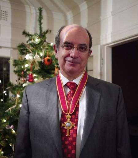 Professor Minas Coroneo was awarded the Gold Cross of St Andrew - Minas Coroneo St Andrews Cross