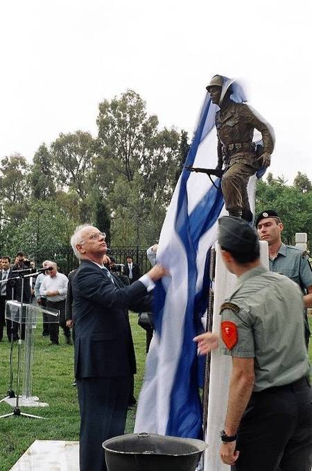 Greek Operational Group Soldier Monument - AKT-28.jpg Minister UnveilsMon