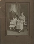 Giorgos K Frilligou (Frilingos) family, taken in Brisbane 1920 