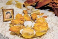 Kourambiethes - Greek pastries 