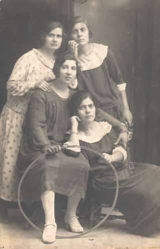 My Mother with Aunt and 2 friends-Smyrna 