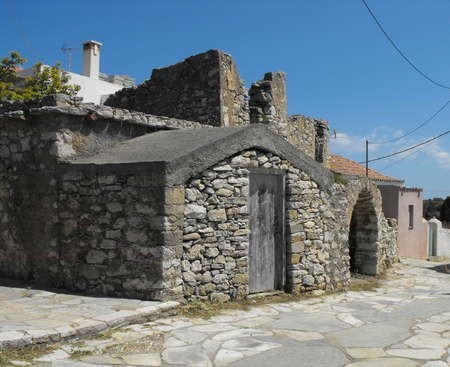 houses near the church of Agios Anasthasios 