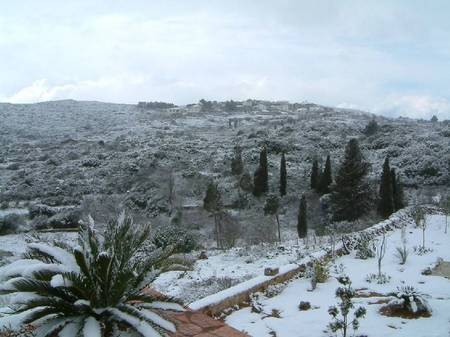 Snow on Kythera in 2004 - Snow 2004 026