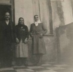 Vrettos & Marigo Alfieris with Stavroula Gouveri in Potamos 