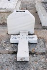 Samios Family Plot, Frilingianika 