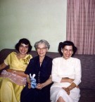 Yanoula Chlentzos and her daughters 