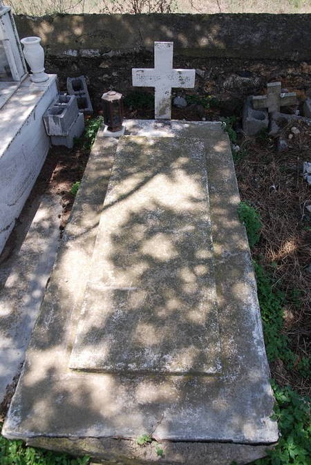 Grave of Pantelis Halioris, Potamos 