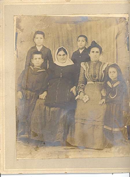 Anastasios Megaloeconomos family in 1900 